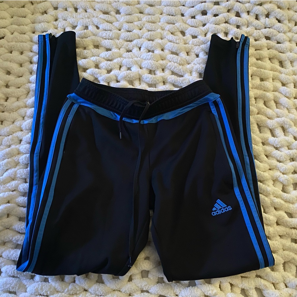 Adidas sweatpants